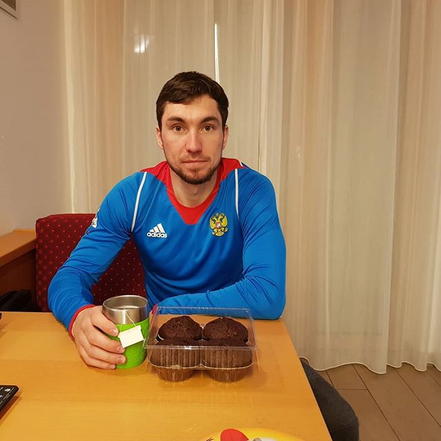 LOGINOV Alexander, Вот такой подарок ждал меня утром!🙂 Спасибо большое всем за поздравления и теплые слова, мне очень приятно☺