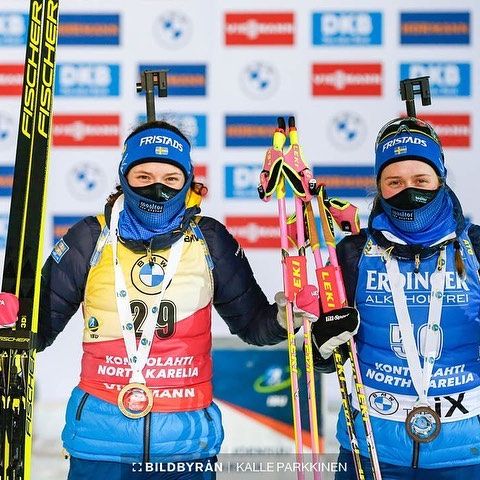 OEBERG Hanna, Look at this proud big sister over here🤩 How would you spell the Öberg-podium?💥💥