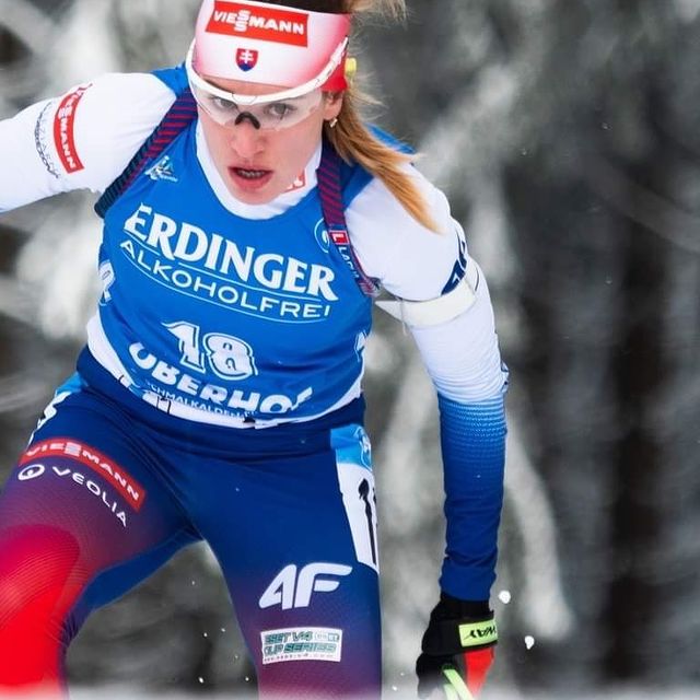 FIALKOVA Paulina, Ďakujeme všetkým, ktorí nás chápu a podporujú. Je to ťažké ale MY to zvládneme! 👊
🎥 @slovenskybiatlon