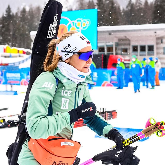 TANDREVOLD Ingrid Landmark, Skiskyting ass!🥴 Dagens løp oppsummert i emojis: 😊😁😄😃😌 - ☺️😇😛😏🤪 - 😎😀🤗😋🥳 - 🤩🤩🤯!!!🤬!!!🥺!!!