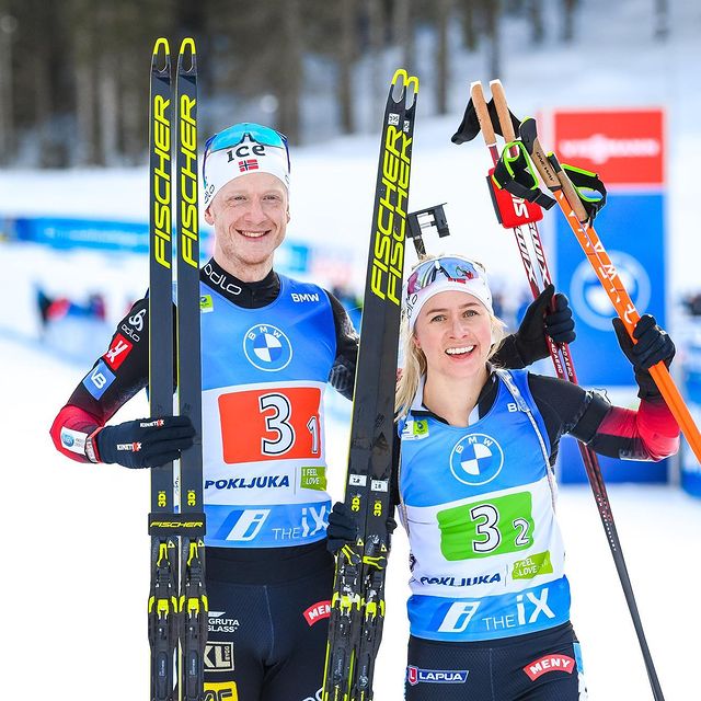 ECKHOFF Tiril, Very happy to take a medal🥈on today’s single mix relay with @johannesbo 🤗 Super happy with the shooting, but @julia_.simon was too fast today 😅 Big congrats 🇫🇷🥖