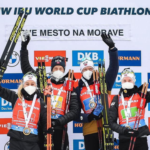 BOE Johannes Thingnes, Victory🏆🤩 One of the best relay’s ever for @skiskytterlandslaget 💫 The best glide on the skis, great feedback from coaches during the race, shooting close to perfect, and our shape in the track is burning🔥
Aiming for the final three races of the season next weekend🙌🏼 ⚪️🤫⚪️😎⚪️ Let’s go!
📸: Soelzer via VOIGT Fotografie