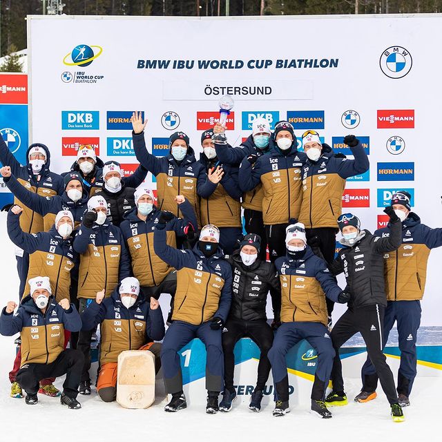 BOE Johannes Thingnes, Pictures of the day📸 @skiskytterlandslaget captures both men and women teamglobe🥳 I managed to get my hands on the sprint globe😄🙌🏼
Three clicks up on my rifle and I am ready for tomorrow!🔥 Leeeeet’s goo!!🏁
📸: @k_voigt_fotografie