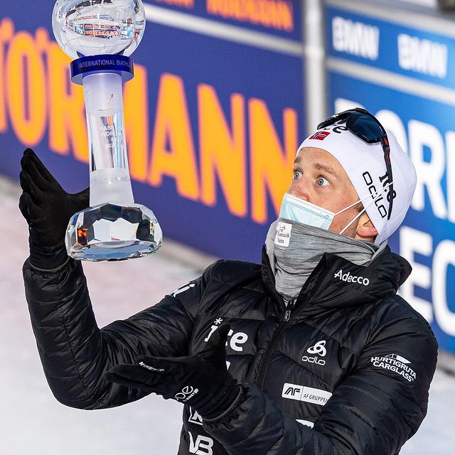 BOE Tarjei, Mass start globe winner🏆 10 years since my last globe, I did it again! It felt better than expected😁
And congrats to @johannesbo 🥇 and @sturlal 🥈 for putting up an incredible exciting season finale🎬