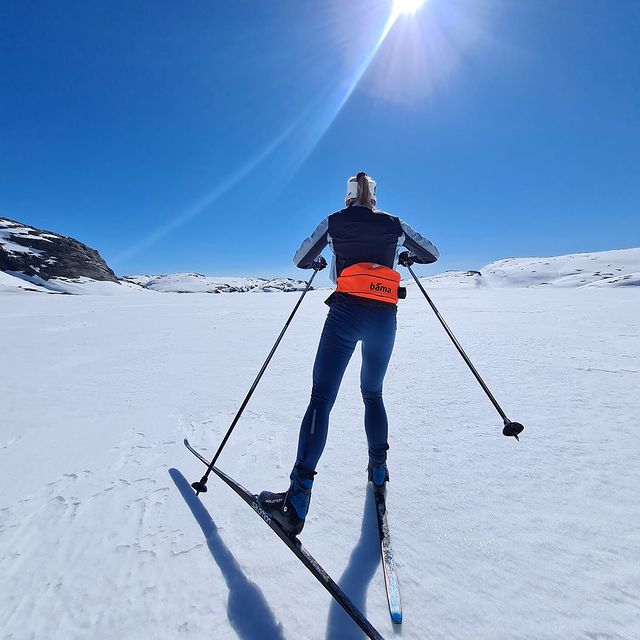 ROEISELAND Marte Olsbu, Gårsdagens søndagstrim for herr og fru 😎
#timetoplay