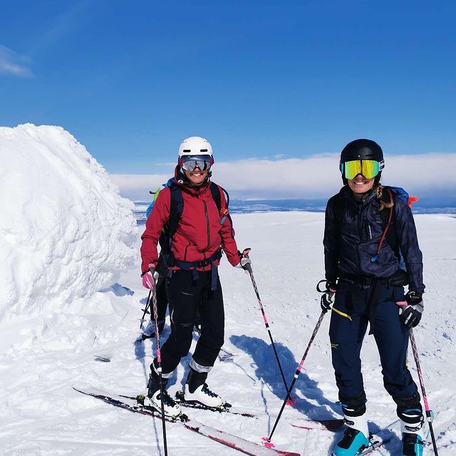 OEBERG Hanna, Perfekt vårvinter i maj, älskar vi inte det?😍🏔🎿 #livetoski
