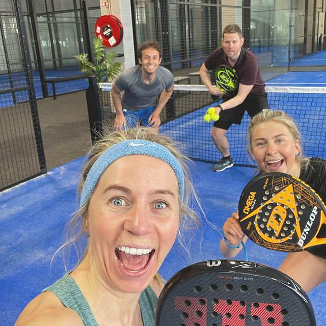 ECKHOFF Tiril, Beste bursdagsfeiring med gjengen på @baerumpadel 🥳 Takk for en magisk start på dagen @ingridtand @sverrewk og Pat❤️🤗 I morgen åpner @baerumpadel for alle 🥳