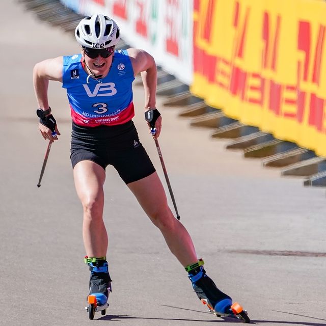 ROEISELAND Marte Olsbu, Finn en feil 🔍
Sesongens første konkurranse ble uten våpen på ryggen, men med skyting og ski hver for seg. Moro med en utfordring selv om jeg liker skiskyting hakket bedre!
#osloskishow
Foto: @ntb_sportsbilder