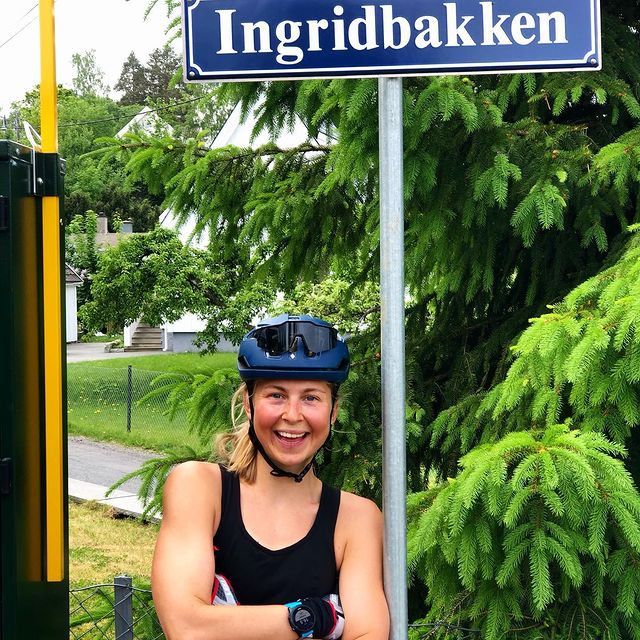 TANDREVOLD Ingrid Landmark, hva jeg drømmer om: «hvor var du da Ingrid rykket i Ingridbakken» osv osv🤪 realiteten: fant en liten gangvei på Jar👆🏼