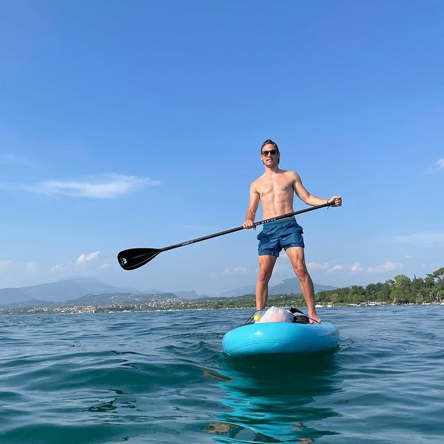SCHEMPP Simon, Der Lago meine Yacht und ich 🏄♂️🌊☀️