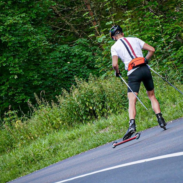 JACQUELIN Emilien, Belle journée d’entraînement, je suis cuit , à demain 😅
—
📷 @bapt_roux