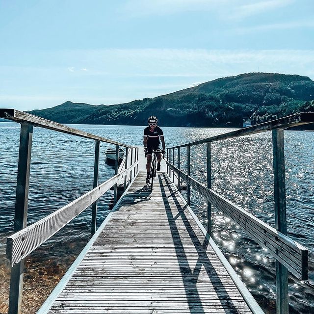 SIMON Julia, En reconnaissance pour l’achat de ma future maison…! 😍😂