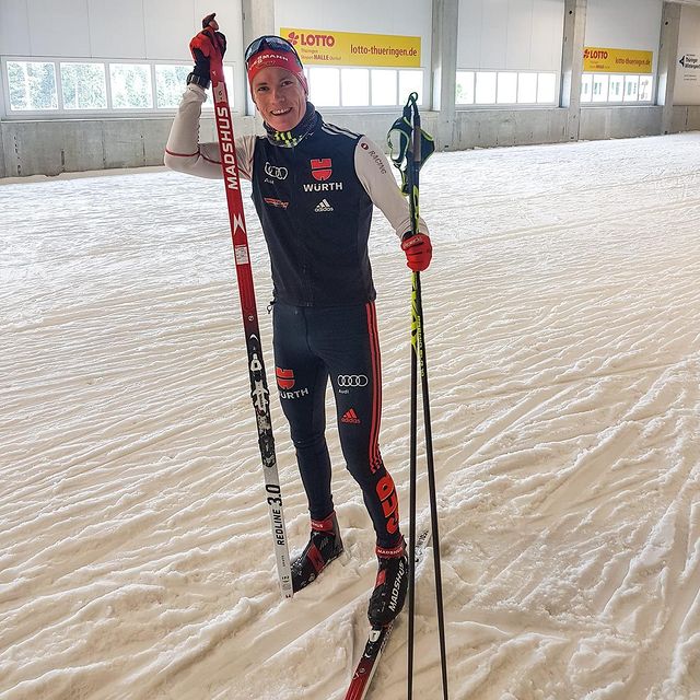 DOLL Benedikt, Mal wieder auf Schnee. 👍🏼
#biathlon
@madshus1906 @viessmann_sport @lottobw @dsv_biathlon