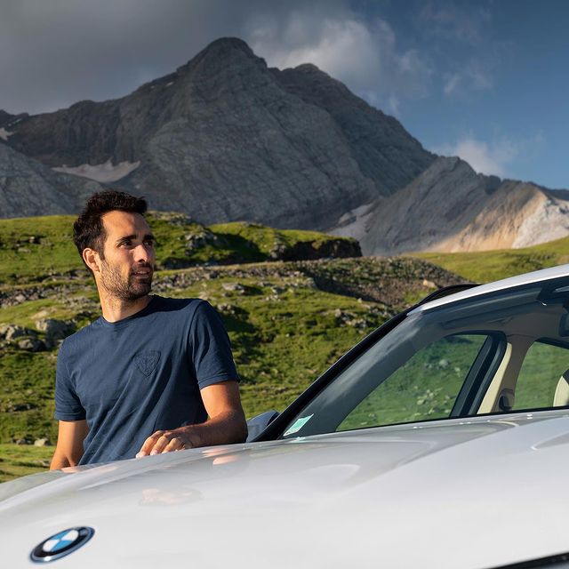 FOURCADE Martin, Quand j’ai rencontré @bmwfrance en 2012 les véhicules électriques existaient à peine. Une décennie plus tard le iX3 propose 460km d’autonomie. On me demande souvent si il n’est pas difficile pour un sportif de choisir ses partenaires, pas quand l’on partage la même sensibilité. 🔋