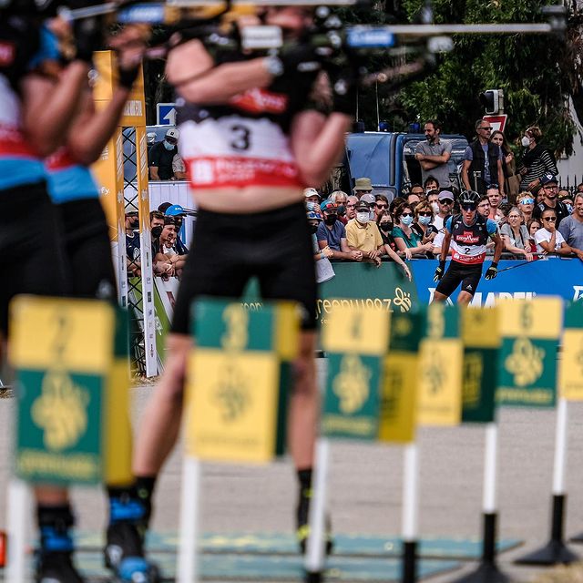 FILLON MAILLET Quentin, A la bourre 😤😤😤😤
Plutôt ⚫️⚫️⚫️⚫️ que ⚪️⚪️⚪️⚪️ au couché
4️⃣e du @mfnordicfestival
Un peu frustré mais tellement heureux de retrouver le public 🇫🇷
.
@fischernordic @juraflore @julbo_eyewear @onewaysport @comptoir_de_l_ours_jura @legarage_des_sports #biathlon #biathlonworld
📸 @ypmedias / @yves_perret