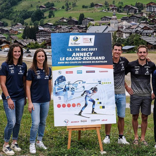 FILLON MAILLET Quentin, A l’affiche aux côtés de Sylvie Becaert championne du monde et médaillée olympique
On vous attend à @biathlonalgb en décembre.
Ceux qui seront là levez le ☝️🇫🇷🇫🇷🇫🇷⚪️⚪️⚪️⚪️⚪️
.
@fischernordic @juraflore @julbo_eyewear @onewaysport @comptoir_de_l_ours_jura @legarage_des_sports #biathlon #biathlonworld
📸 @ypmedias / @yves_perret